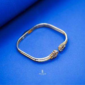 Curved Edge Bracelet